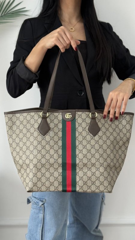 شنطة - Gucci  / حجم كبير كولتي ماستر